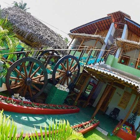 Neem Garden Guest House Batticaloa Esterno foto