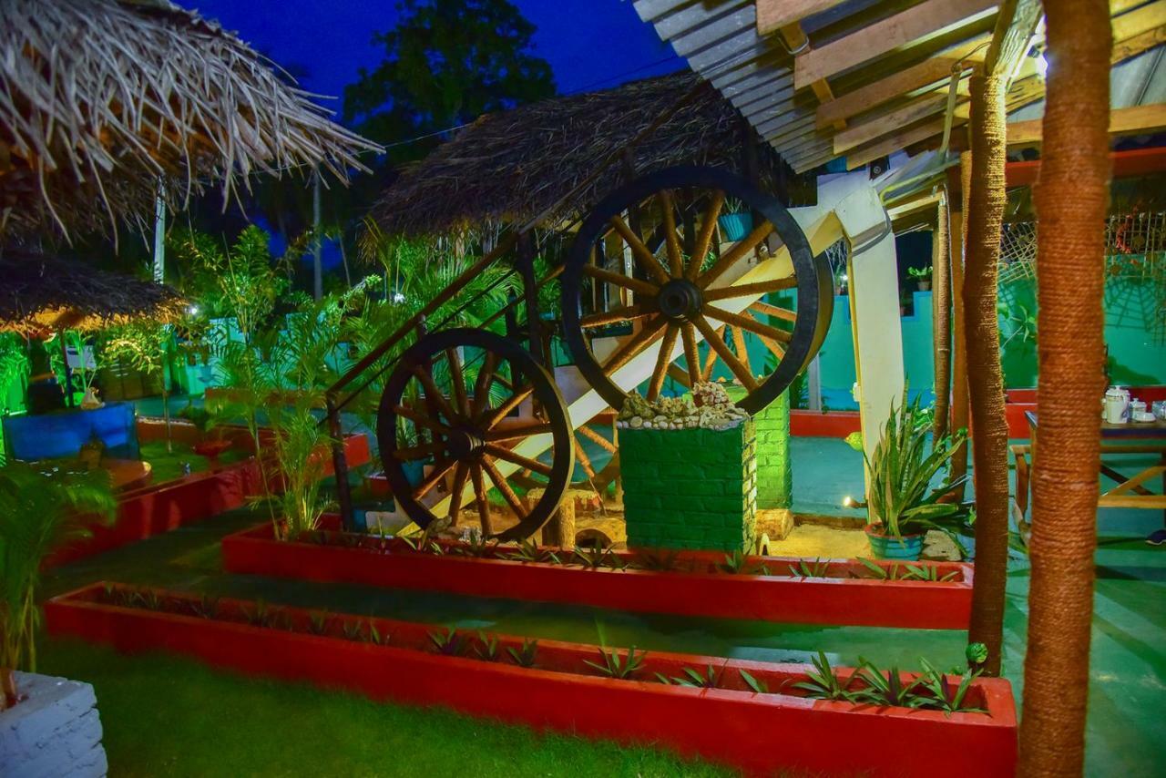 Neem Garden Guest House Batticaloa Esterno foto