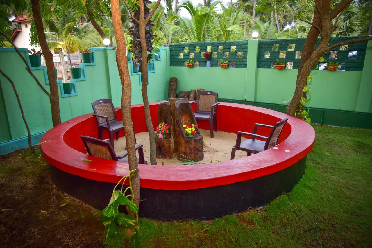 Neem Garden Guest House Batticaloa Esterno foto